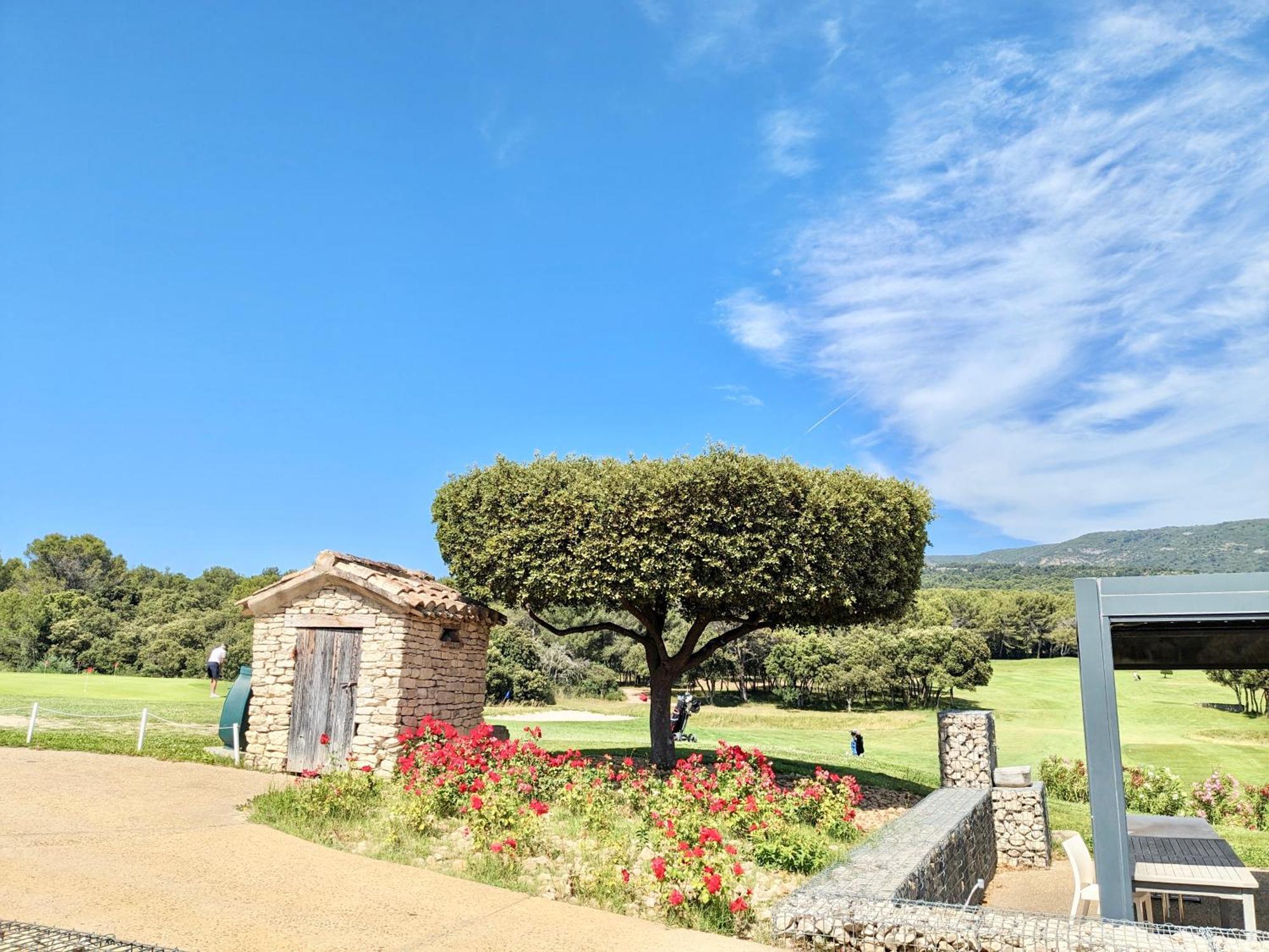 Allura Golf Appartement Saumane-de-Vaucluse Eksteriør bilde